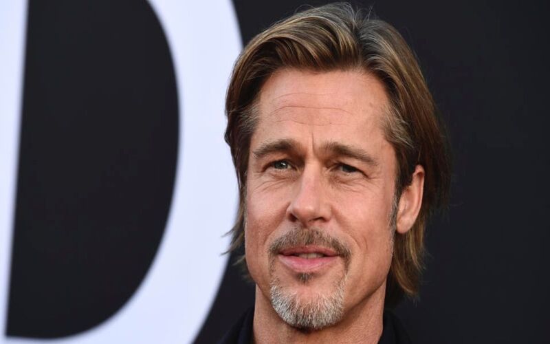  ”The copy of Jolie”- The 57 years old Brad Pitt finally showed his young lover
