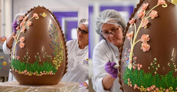  British confectioners dared to make a chocolate Easter egg weighing 50 kg!