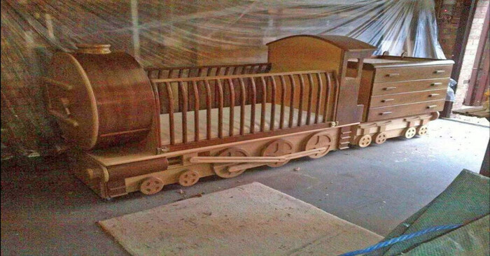  A Father Presented His Son A Train. The Process And The Story Of This Train Is Heart Melting