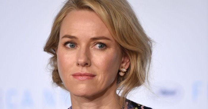  Son Naomi Watts really surprised everyone: he appeared in a white dress and heels during the prom
