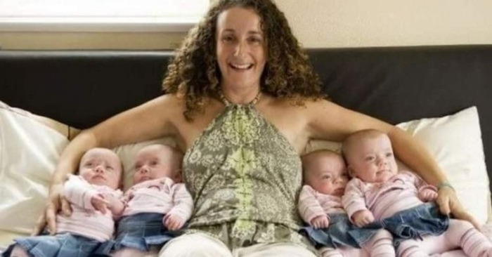  How cute to look at these beautiful babies: these almost identical quadruplets are already teenagers