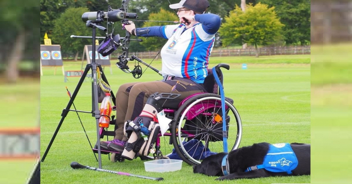  Indescribable love: this cute and loyal dog helps his sick owner to trust strength and become an archer