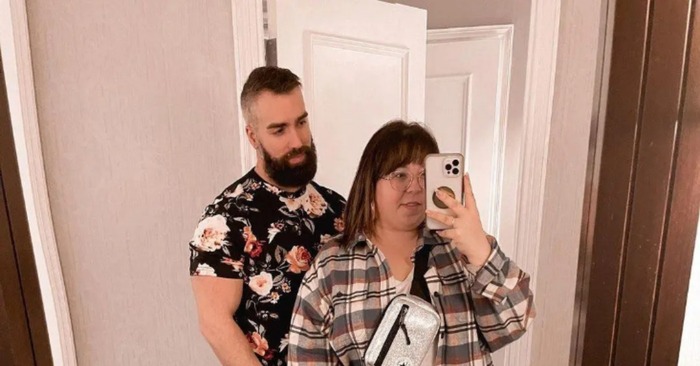  Fat girl with a handsome jock: this unusual couple surprised almost all the Internet users