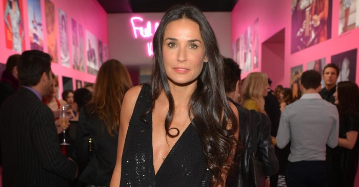  Handsome and pretty and young at 13: 59-year-old Demi Moore finally showed her boyfriend