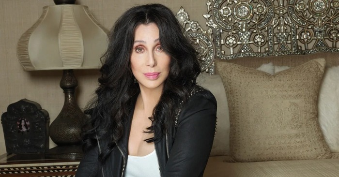  The world-famous Cher pleased everyone with pictures in which she is still young and not popular at all