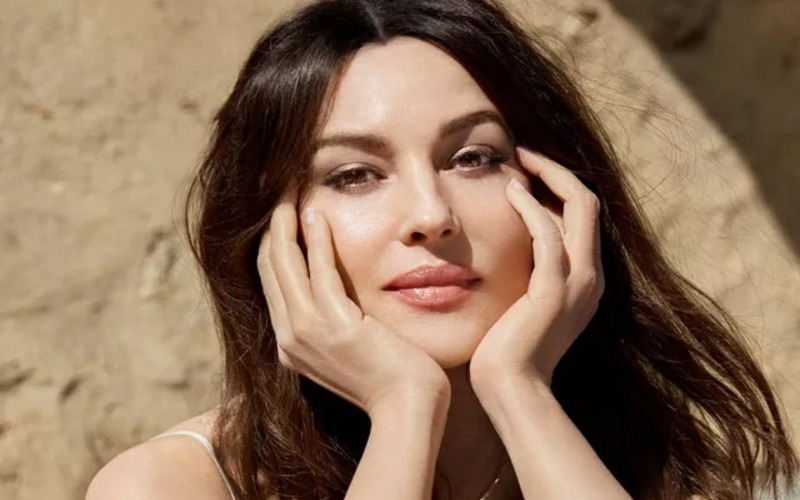  “Unexpected transformation!”. Bellucci made herself blonde, fans are amazed