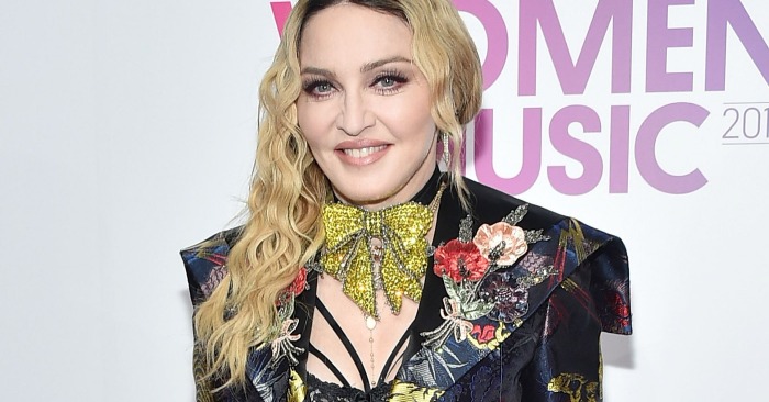  As if completely different people: the paparazzi noticed Madonna on the street without filters