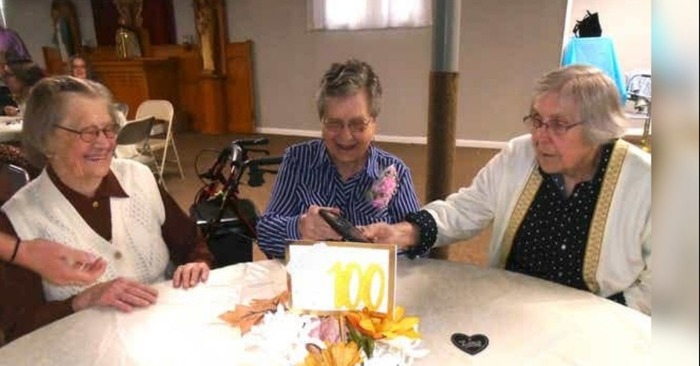  What a cute story: this 100-year-old grandmother celebrates her birthday with her 102 and 104-year-old sisters