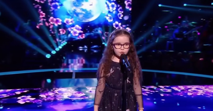 This is a real angelic voice: a sweet girl performs a flawless cover of Celine Dion