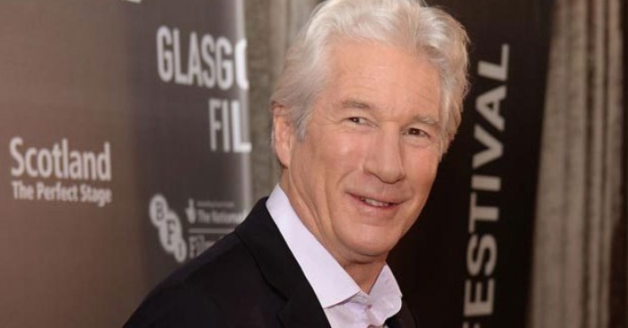  «Why does he apologize to the fans?»: This is why Gere felt sorry realizing that the movie became a classic