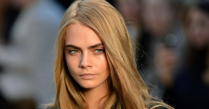  «Bold suit with a provocative neckline»: Cara Delevingne’s image became the reason for hot discussions
