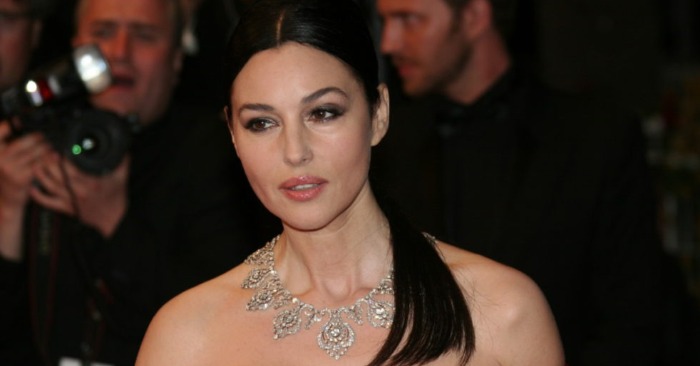  «Facial wrinkles and sagging skin»: fans don’t want to believe that Monica Bellucci has changed so much